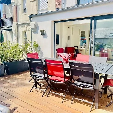 Villa Maison 4 Chambres,jardin Et Terrasse, Proche Mer,casino Et Place Morny Deauville