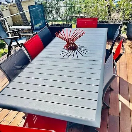 Maison 4 Chambres,jardin Et Terrasse, Proche Mer,casino Et Place Morny *