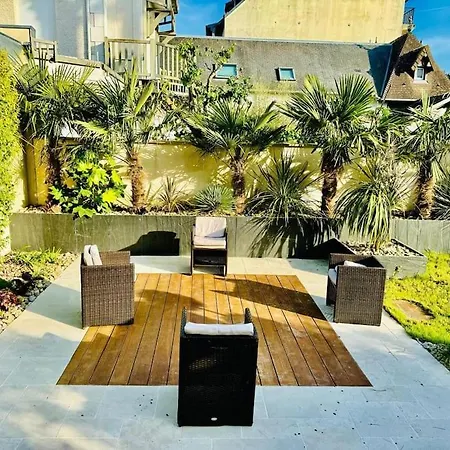 Maison 4 Chambres,jardin Et Terrasse, Proche Mer,casino Et Place Morny *