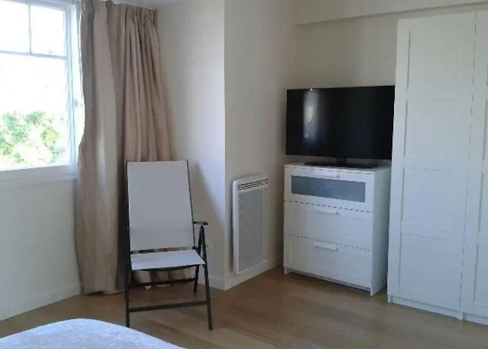 Maison 4 Chambres,jardin Et Terrasse, Proche Mer,casino Et Place Morny