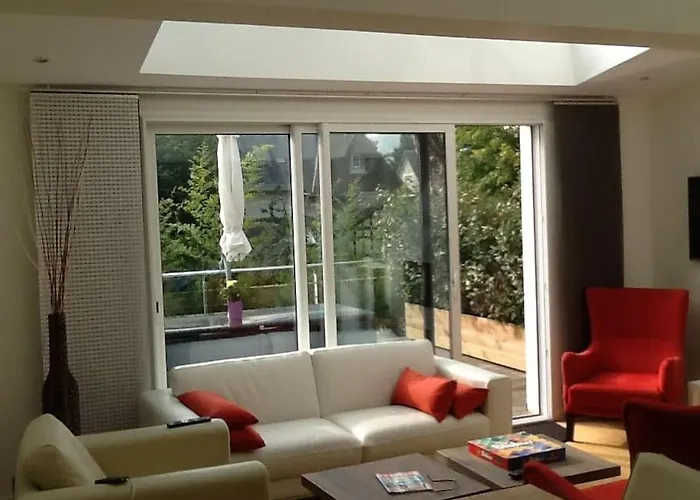 Villa Maison 4 Chambres,jardin Et Terrasse, Proche Mer,casino Et Place Morny Deauville